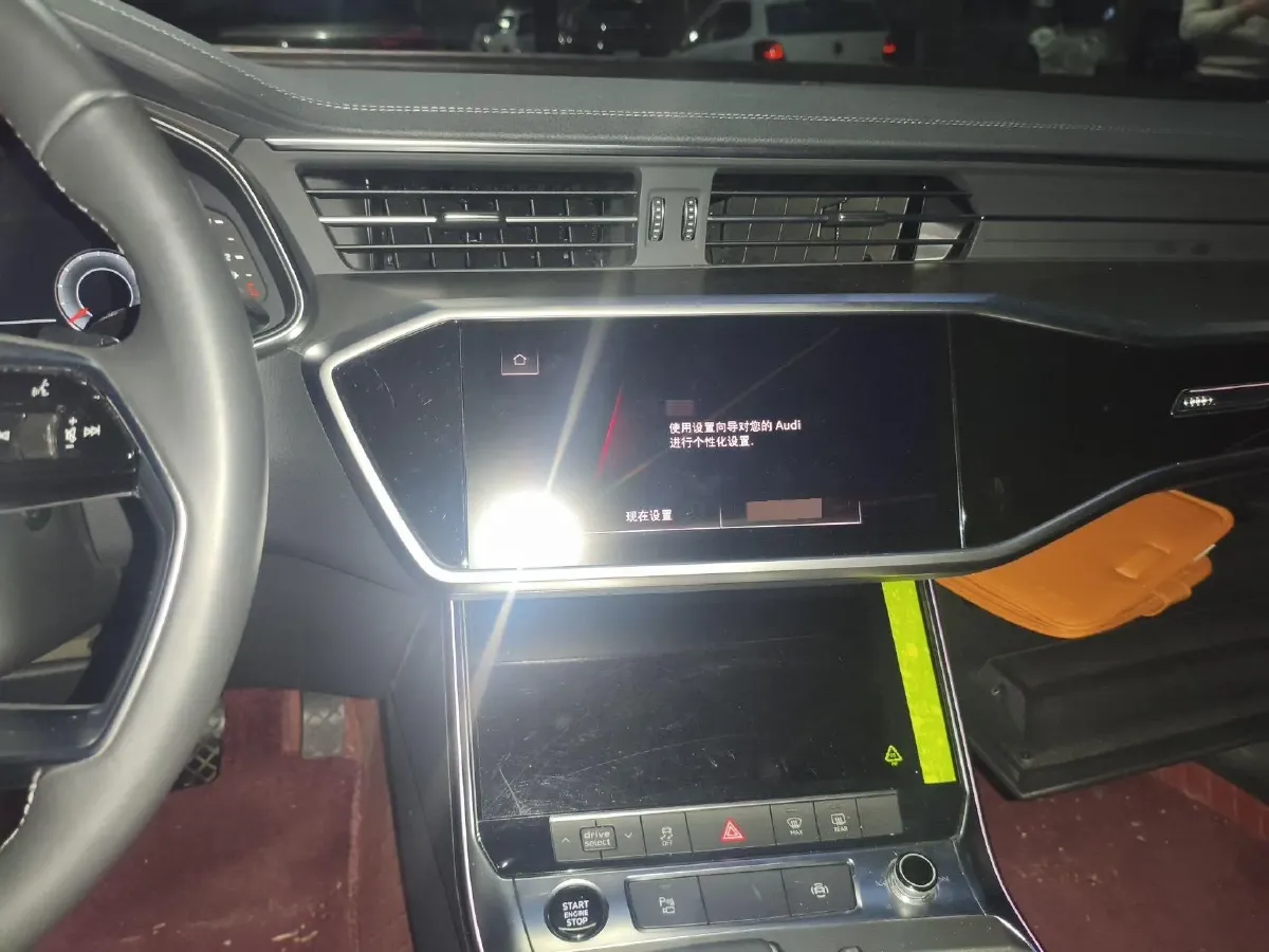 2024 Audi A7L 2.0T 245HP L4 7DCT,autocango,china used car exporter,china ev exporter,chinese used car exporter,chinese used ev exporter