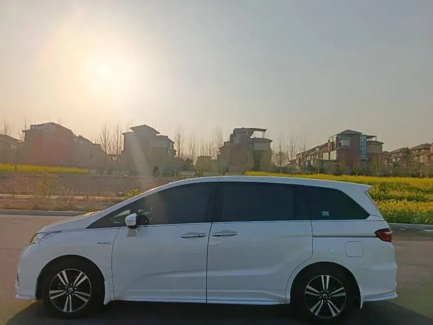2021 Honda Odyssey 2.0L 146HP L4 E-CVT Hybrid,autocango,china used car exporter,china ev exporter,chinese used car exporter,chinese used ev exporter