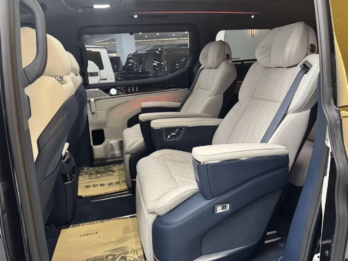 2024 Zeekr 009 BEV 108KWH,autocango,china used car exporter,china ev exporter,chinese used car exporter,chinese used ev exporter