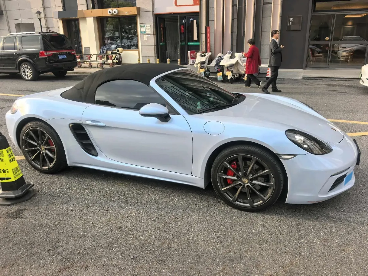 2018 Porsche 718 2.0T 250HP H4 7DCT,autocango,china used car exporter,china ev exporter,chinese used car exporter,chinese used ev exporter