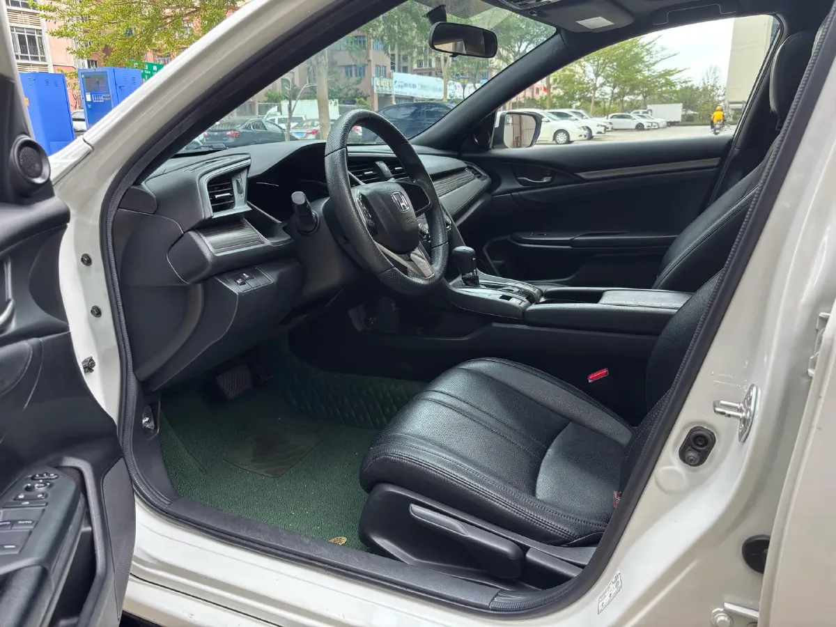 2021 Honda Civic 1.5T 177HP L4 CVT,autocango,china used car exporter,china ev exporter,chinese used car exporter,chinese used ev exporter