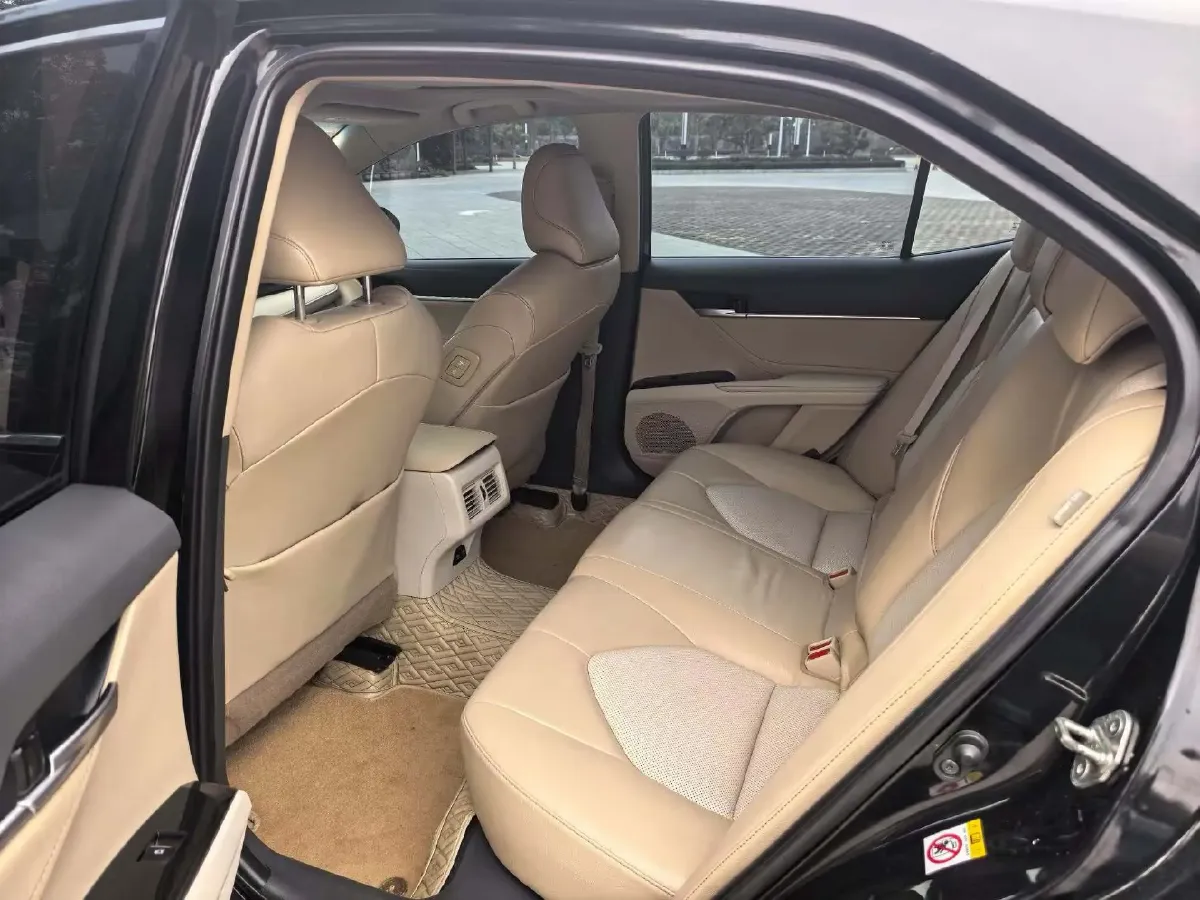 2018 Toyota Camry 2.0L 169HP L4 6AT,autocango,china used car exporter,china ev exporter,chinese used car exporter,chinese used ev exporter