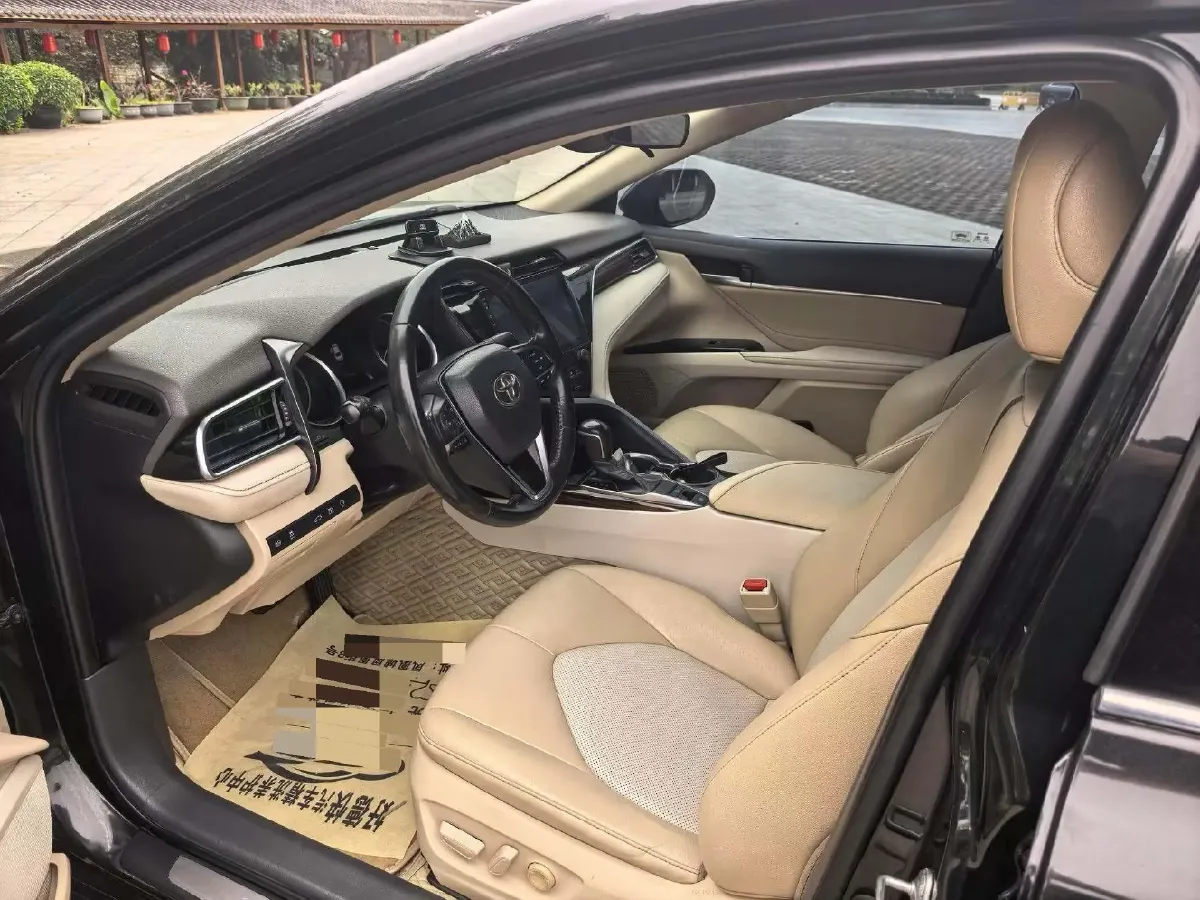 2018 Toyota Camry 2.0L 169HP L4 6AT,autocango,china used car exporter,china ev exporter,chinese used car exporter,chinese used ev exporter