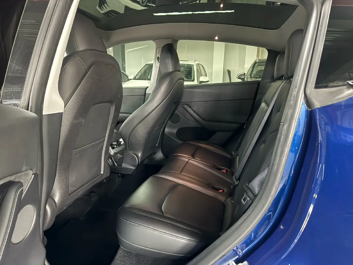 2023 Tesla Model Y BEV 78.4KWH,autocango,china used car exporter,china ev exporter,chinese used car exporter,chinese used ev exporter