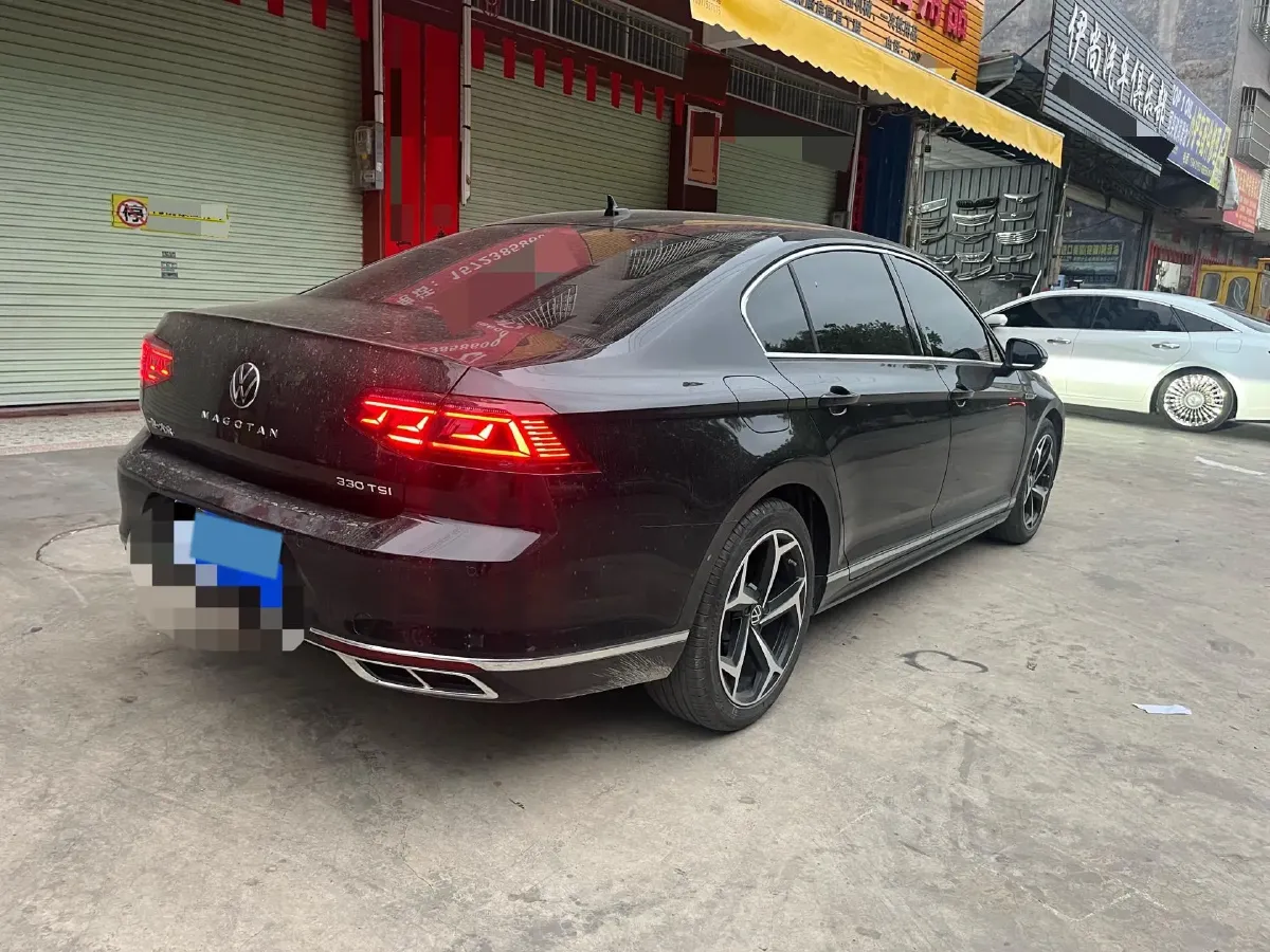 2024 Volkswagen Magotan 2.0T 186HP L4 7DCT,autocango,china used car exporter,china ev exporter,chinese used car exporter,chinese used ev exporter