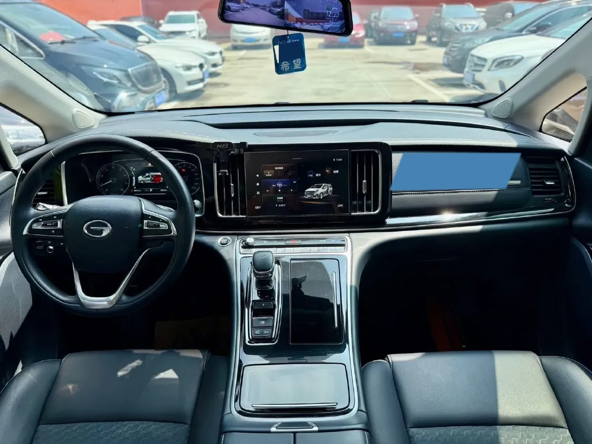 2023 GAC Trumpchi M8 2.0T 252HP L4 8AT,autocango,china used car exporter,china ev exporter,chinese used car exporter,chinese used ev exporter