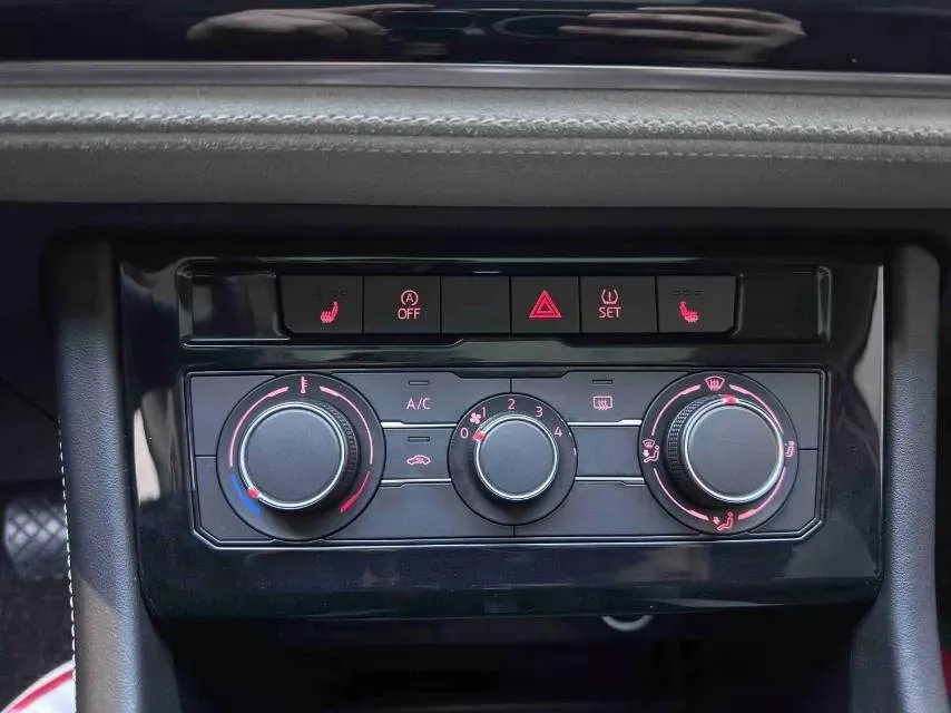 2023 Volkswagen Lavida 1.4T 150HP L4 7DCT,autocango,china used car exporter,china ev exporter,chinese used car exporter,chinese used ev exporter