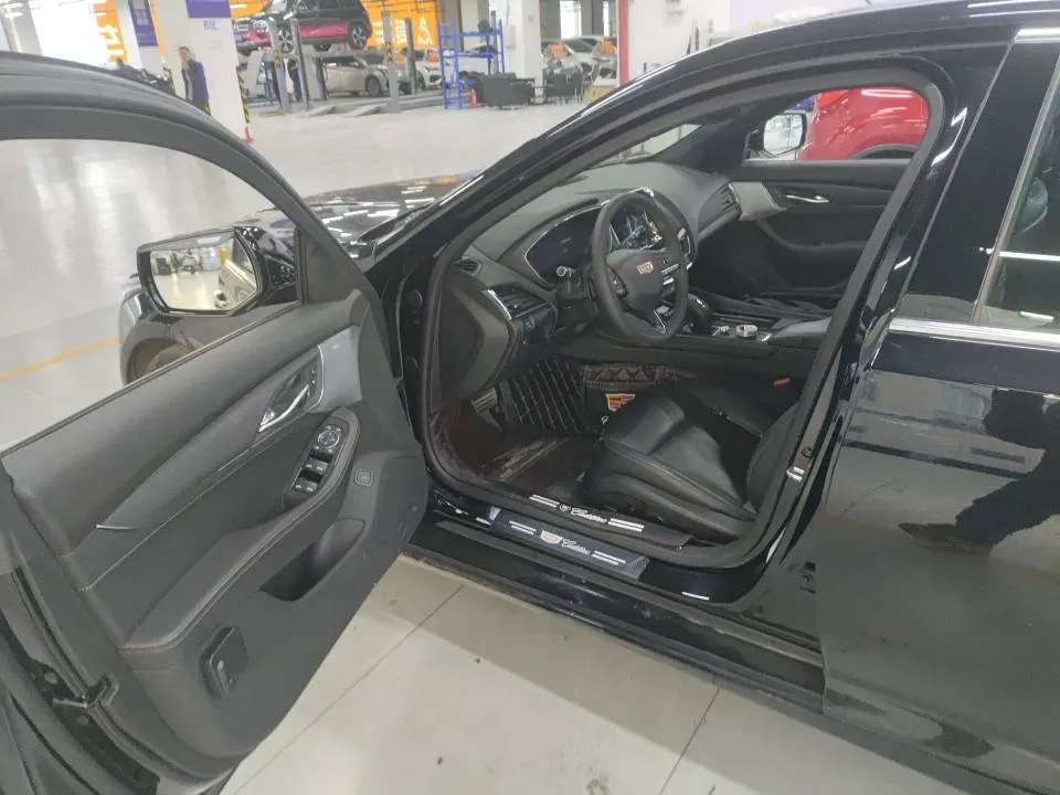 2023 Cadillac CT5 2.0T 237HP L4 10AT,autocango,china used car exporter,china ev exporter,chinese used car exporter,chinese used ev exporter