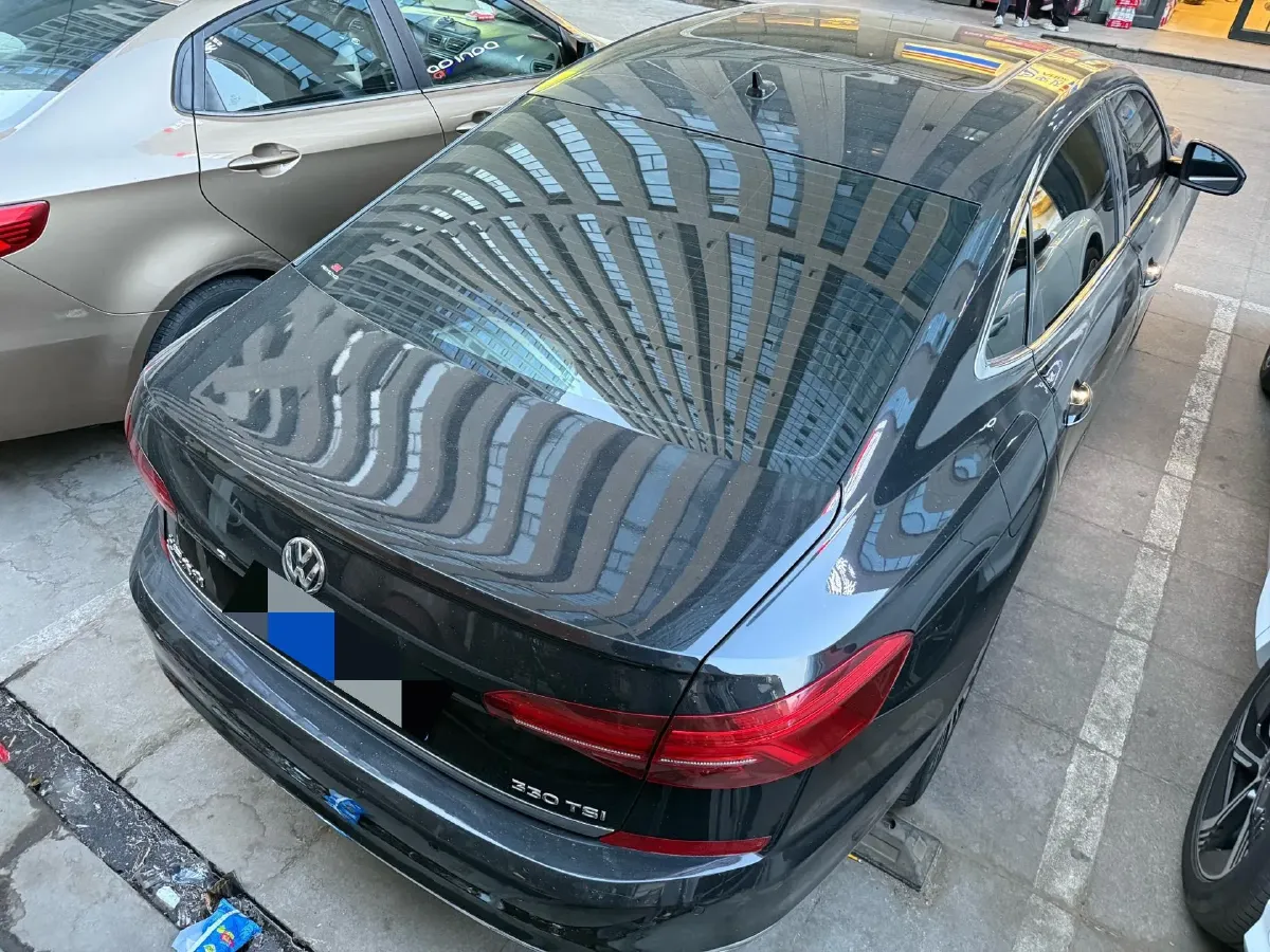 2019 Volkswagen Passat 2.0T 186HP L4 7DCT,autocango,china used car exporter,china ev exporter,chinese used car exporter,chinese used ev exporter