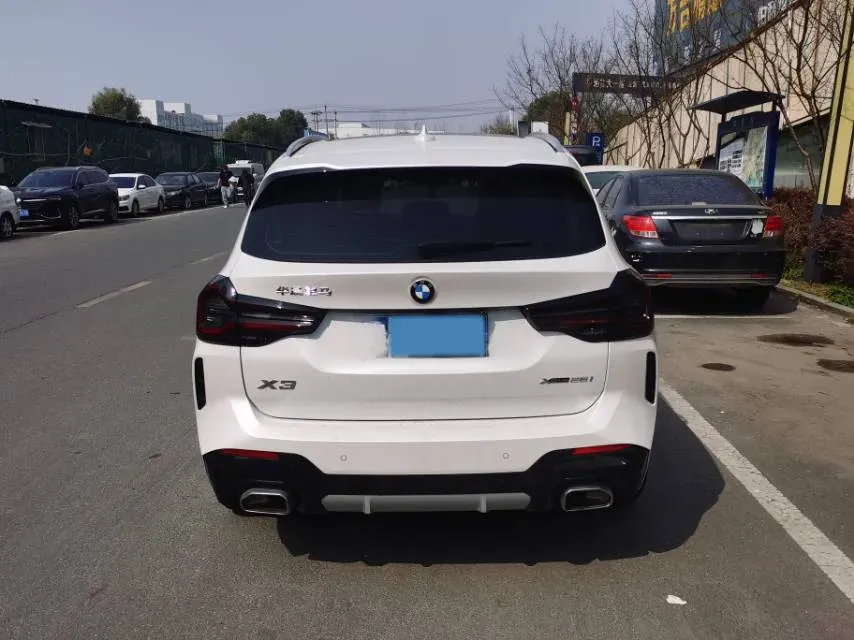 2022 BMW X3 2.0T 184HP L4 8AT,autocango,china used car exporter,china ev exporter,chinese used car exporter,chinese used ev exporter