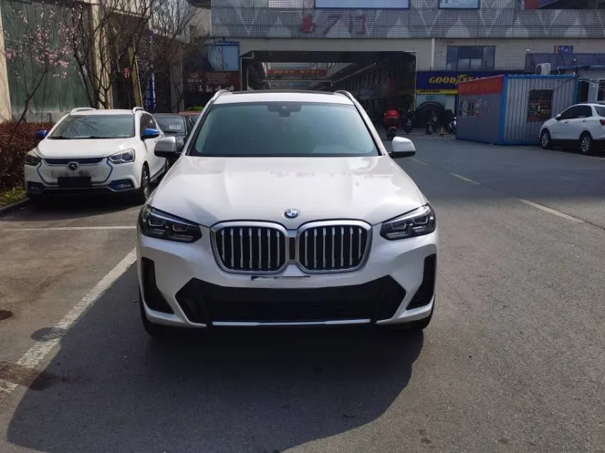 2022 BMW X3 2.0T 184HP L4 8AT,autocango,china used car exporter,china ev exporter,chinese used car exporter,chinese used ev exporter