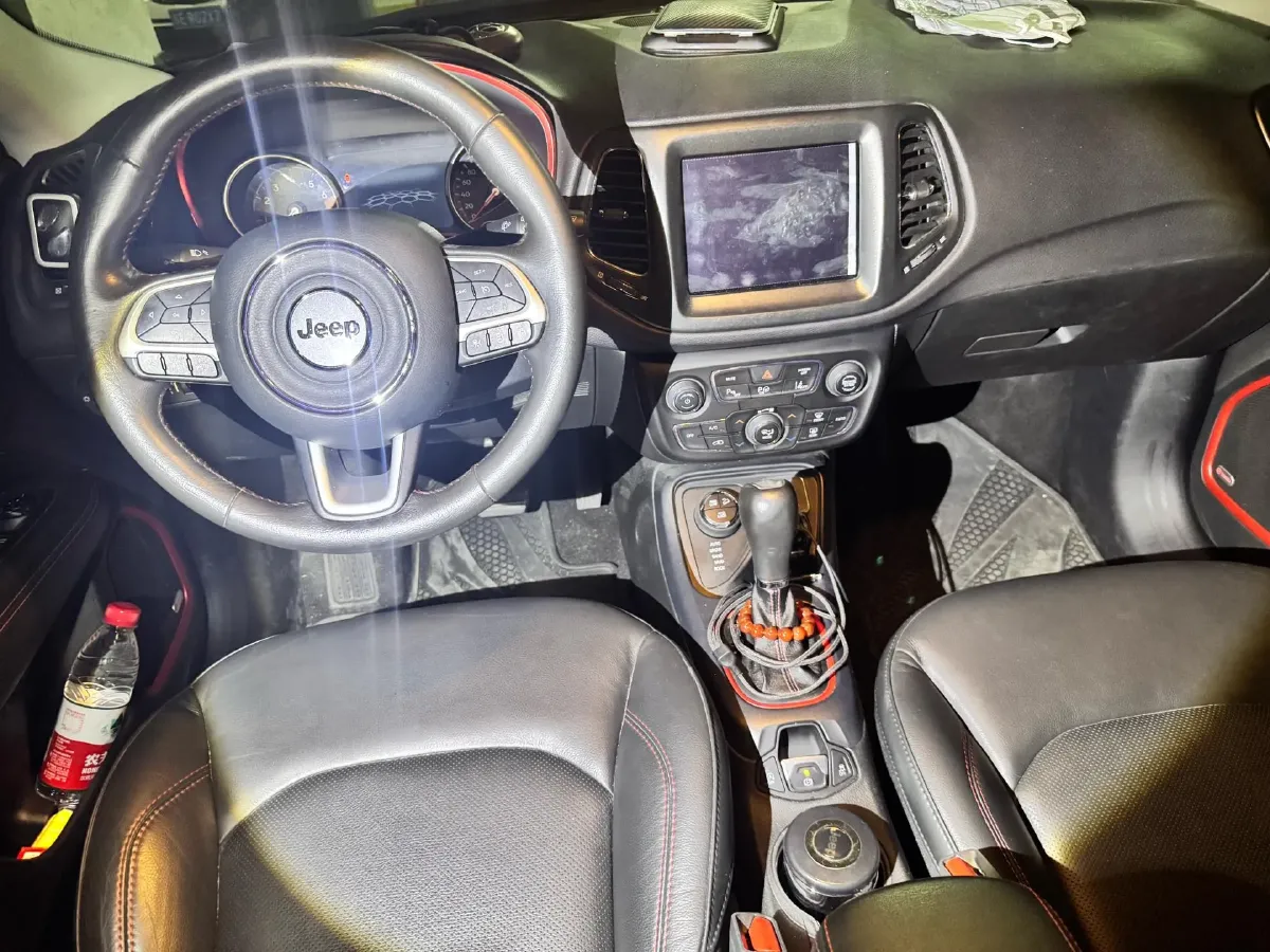 2017 Jeep Compass 2.4L 175HP L4 9AT,autocango,china used car exporter,china ev exporter,chinese used car exporter,chinese used ev exporter