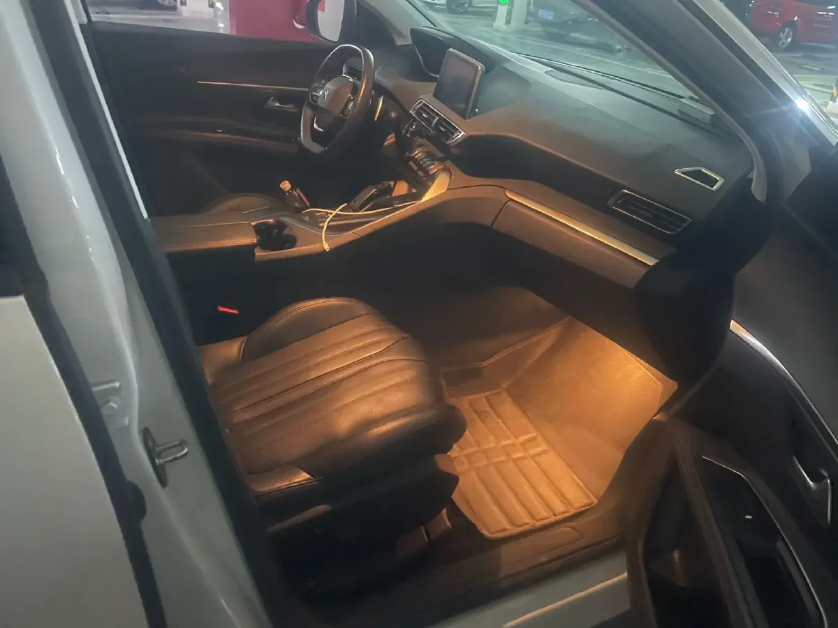 2018 Peugeot 4008 1.6T 167HP L4 6AT,autocango,china used car exporter,china ev exporter,chinese used car exporter,chinese used ev exporter