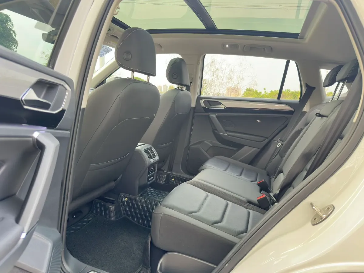 2022 Volkswagen Tayron 1.4T 150HP L4 7DCT,autocango,china used car exporter,china ev exporter,chinese used car exporter,chinese used ev exporter