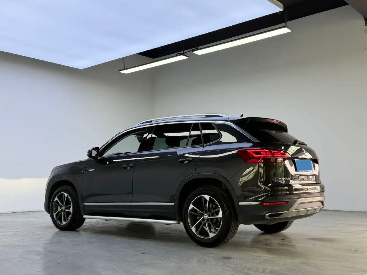 2022 Volkswagen Tayron 2.0T 186HP L4 7DCT,autocango,china used car exporter,china ev exporter,chinese used car exporter,chinese used ev exporter
