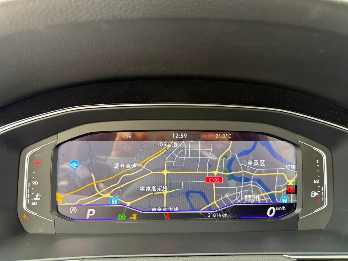 2025 Volkswagen Magotan 2.0T 186HP L4 7DCT,autocango,china used car exporter,china ev exporter,chinese used car exporter,chinese used ev exporter