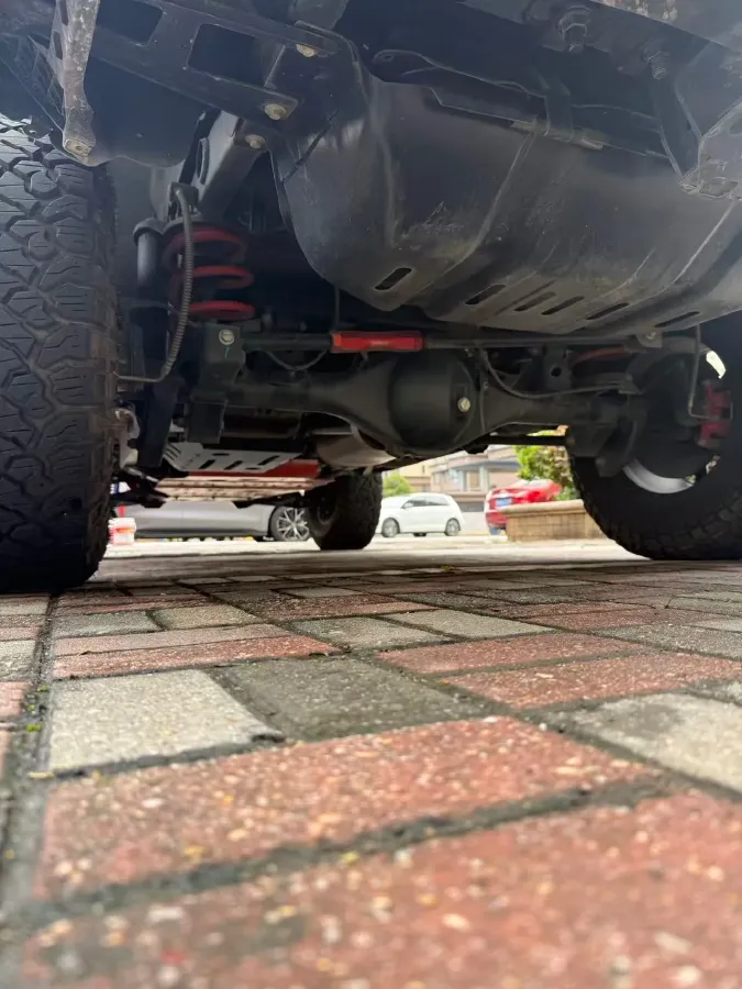 2023 Beijing BJ40 2.0T 163HP L4 8AT,autocango,china used car exporter,china ev exporter,chinese used car exporter,chinese used ev exporter