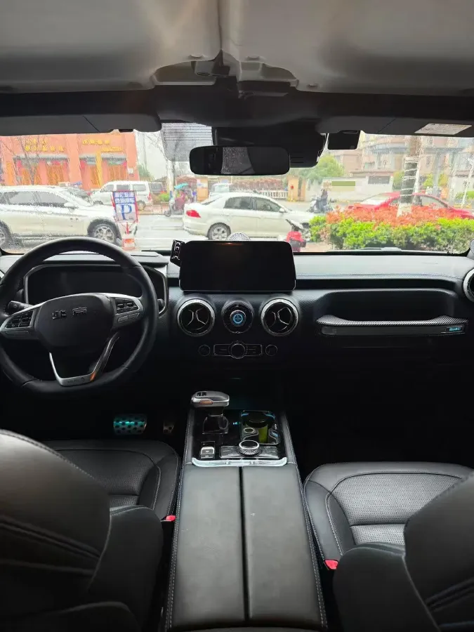 2023 Beijing BJ40 2.0T 163HP L4 8AT,autocango,china used car exporter,china ev exporter,chinese used car exporter,chinese used ev exporter