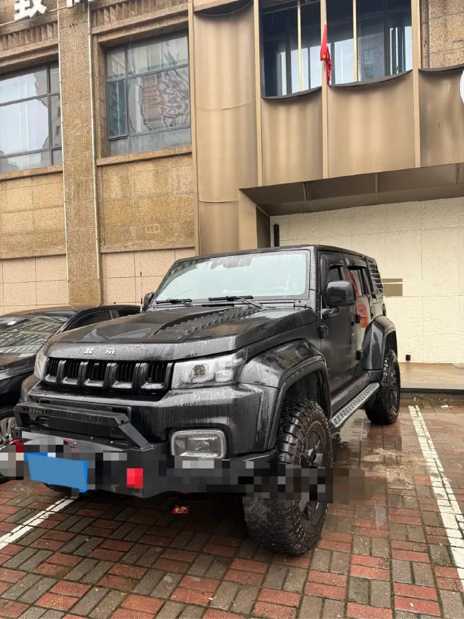 2023 Beijing BJ40 2.0T 163HP L4 8AT,autocango,china used car exporter,china ev exporter,chinese used car exporter,chinese used ev exporter
