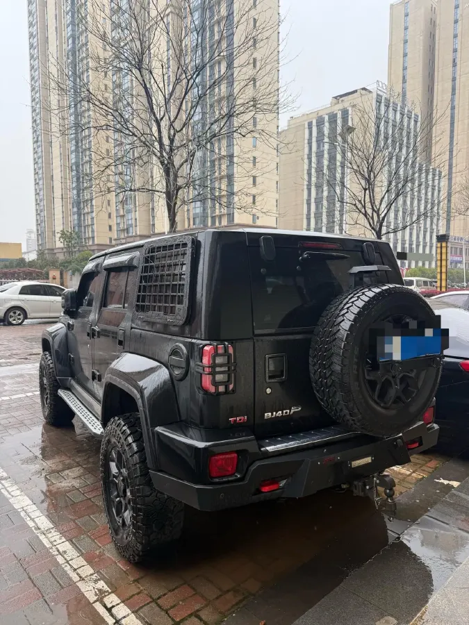2023 Beijing BJ40 2.0T 163HP L4 8AT,autocango,china used car exporter,china ev exporter,chinese used car exporter,chinese used ev exporter