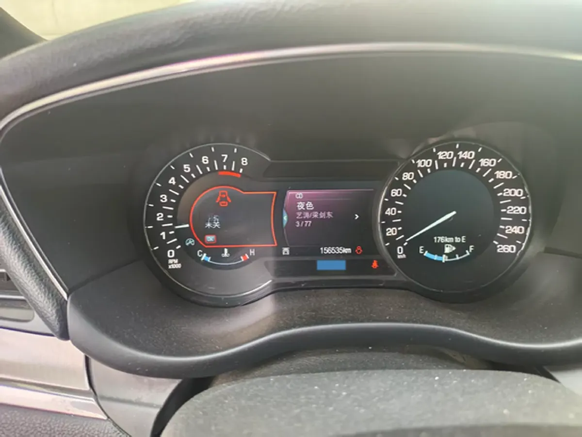 2017 Lincoln MKC 2.0T 203HP L4 6AT,autocango,china used car exporter,china ev exporter,chinese used car exporter,chinese used ev exporter