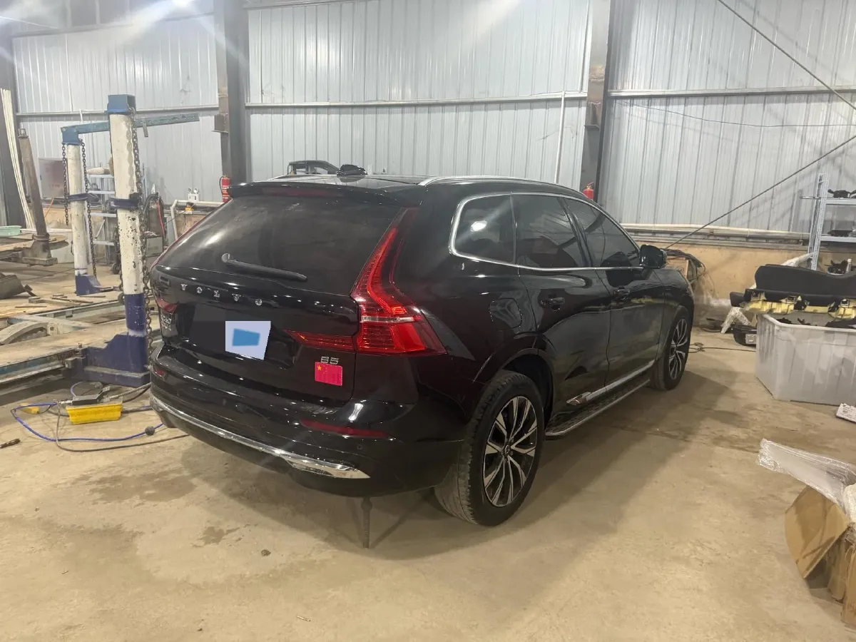2024 Volvo XC60 2.0T 250HP L4 8AT,autocango,china used car exporter,china ev exporter,chinese used car exporter,chinese used ev exporter