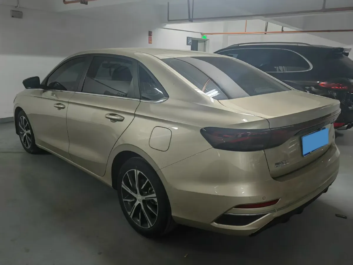 2022 Geely Emgrand 1.5L 114HP L4 CVT,autocango,china used car exporter,china ev exporter,chinese used car exporter,chinese used ev exporter