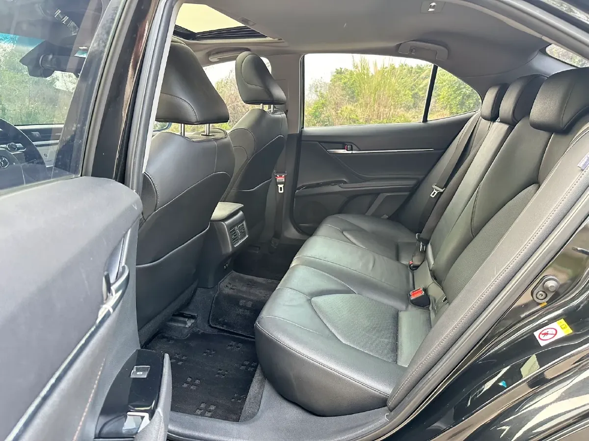 2018 Toyota Camry 2.0L 169HP L4 6AT,autocango,china used car exporter,china ev exporter,chinese used car exporter,chinese used ev exporter