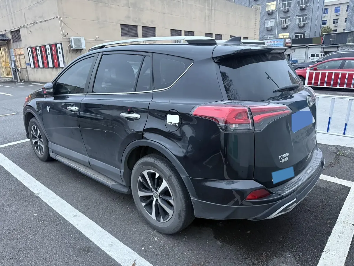 2019 Toyota Camry 2.0L 178HP L4 CVT,autocango,china used car exporter,china ev exporter,chinese used car exporter,chinese used ev exporter