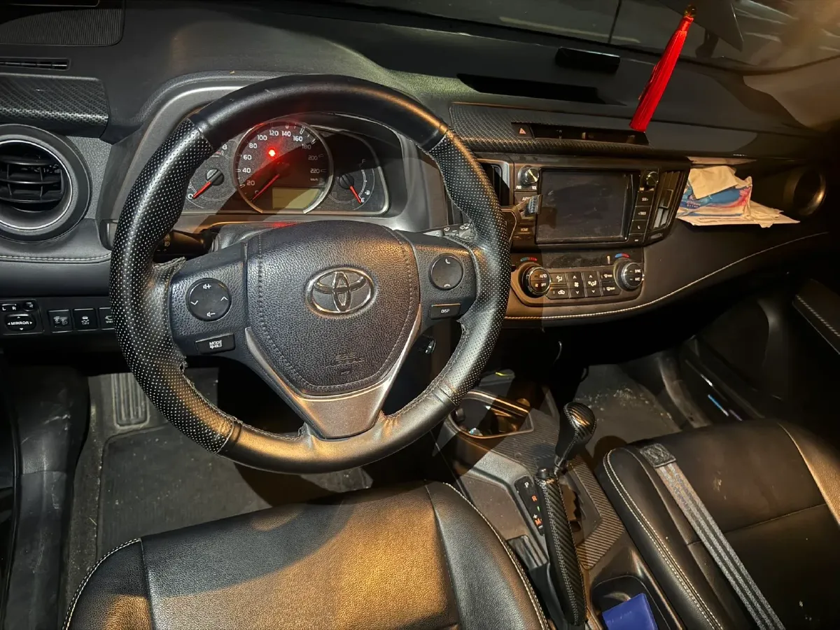 2019 Toyota Camry 2.0L 178HP L4 CVT,autocango,china used car exporter,china ev exporter,chinese used car exporter,chinese used ev exporter