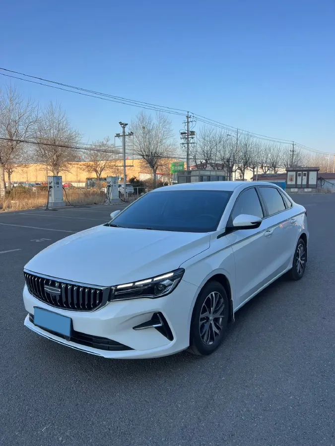 2026 Geely Emgrand 1.5L 120HP L4 5MT,autocango,china used car exporter,china ev exporter,chinese used car exporter,chinese used ev exporter