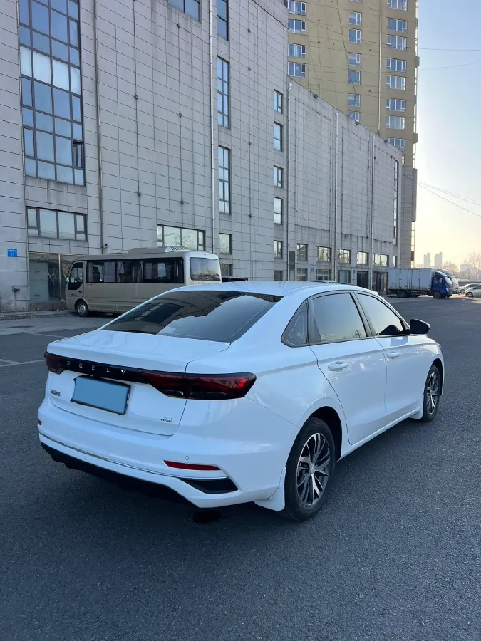 2026 Geely Emgrand 1.5L 120HP L4 5MT,autocango,china used car exporter,china ev exporter,chinese used car exporter,chinese used ev exporter