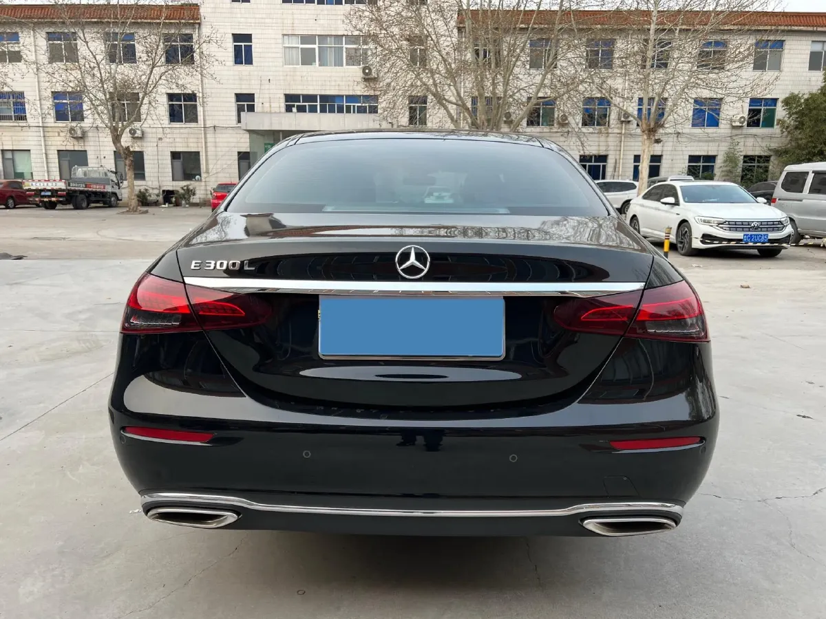 2023 Mercedes-Benz E Class 2.0T 258HP L4 9AT,autocango,china used car exporter,china ev exporter,chinese used car exporter,chinese used ev exporter