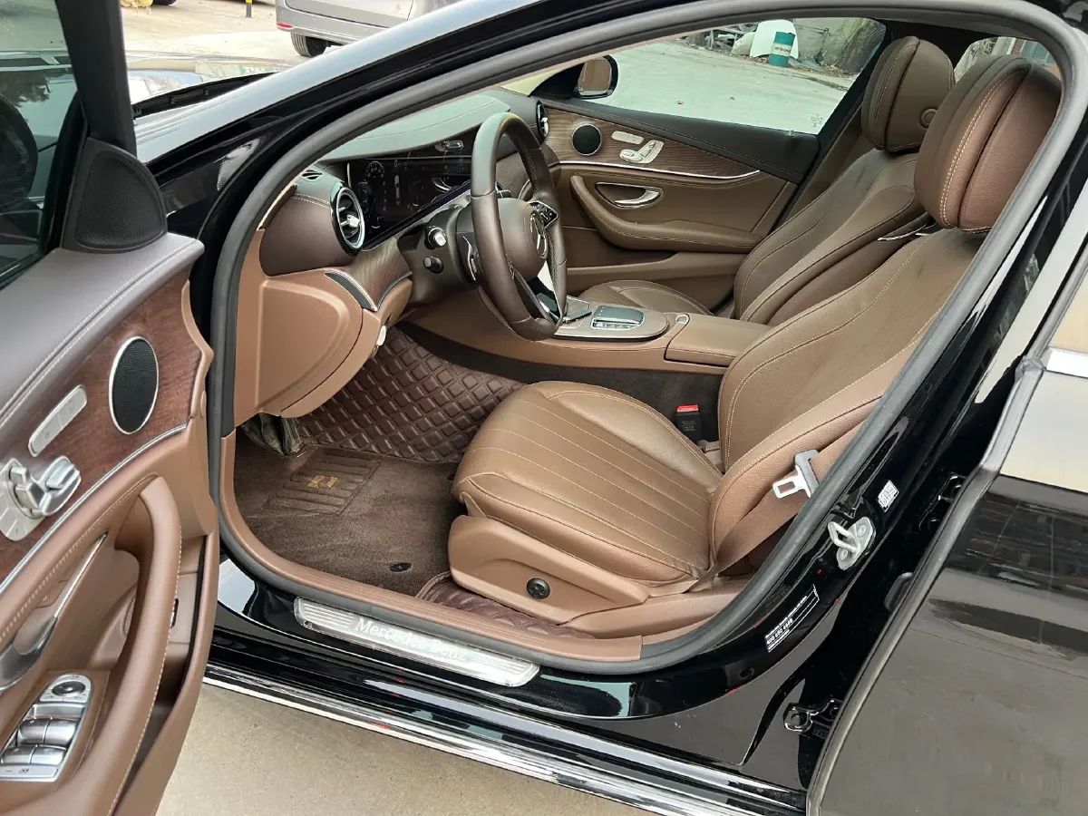 2023 Mercedes-Benz E Class 2.0T 258HP L4 9AT,autocango,china used car exporter,china ev exporter,chinese used car exporter,chinese used ev exporter