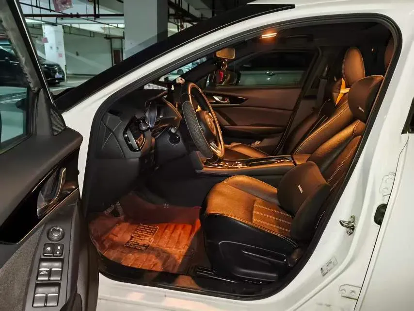 2020 Mazda CX-4 2.0L 158HP L4 6AT,autocango,china used car exporter,china ev exporter,chinese used car exporter,chinese used ev exporter