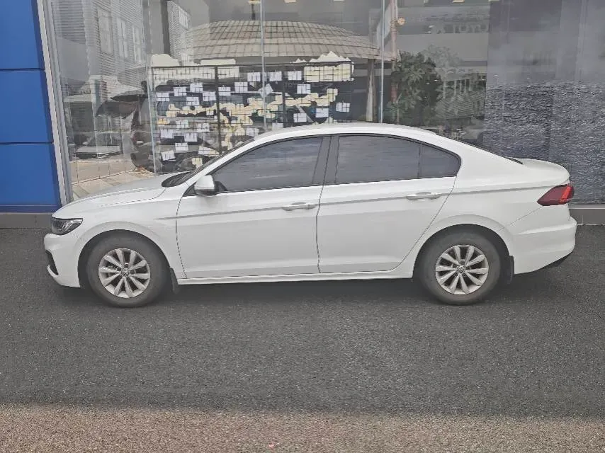 2019 Bestune T77 1.2T 143HP L4 7DCT,autocango,china used car exporter,china ev exporter,chinese used car exporter,chinese used ev exporter