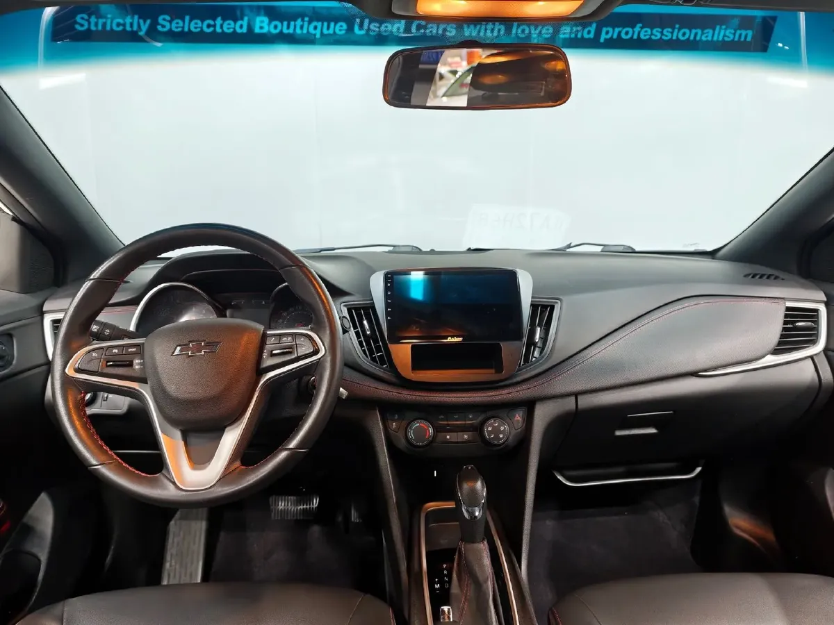 2020 Chevrolet Monza 1.3T 163HP L3 6AT,autocango,china used car exporter,china ev exporter,chinese used car exporter,chinese used ev exporter