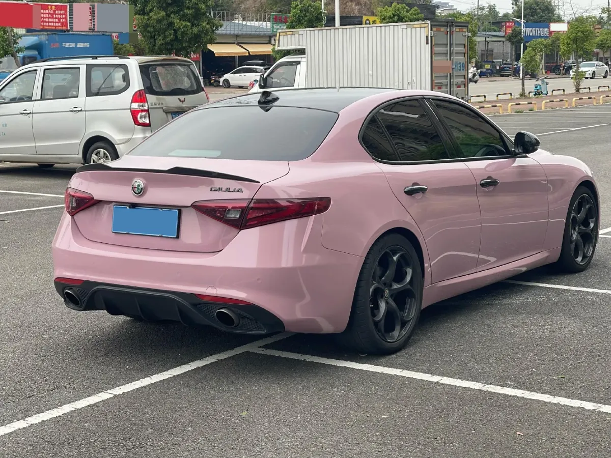 2017 Toyota Highlander 2.0T 220HP L4 6AT,autocango,china used car exporter,china ev exporter,chinese used car exporter,chinese used ev exporter