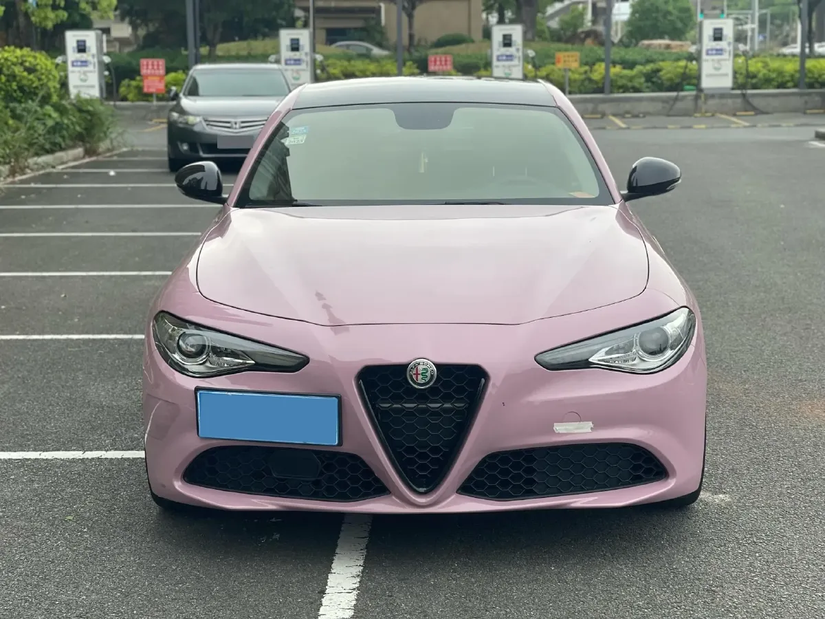 2017 Toyota Highlander 2.0T 220HP L4 6AT,autocango,china used car exporter,china ev exporter,chinese used car exporter,chinese used ev exporter