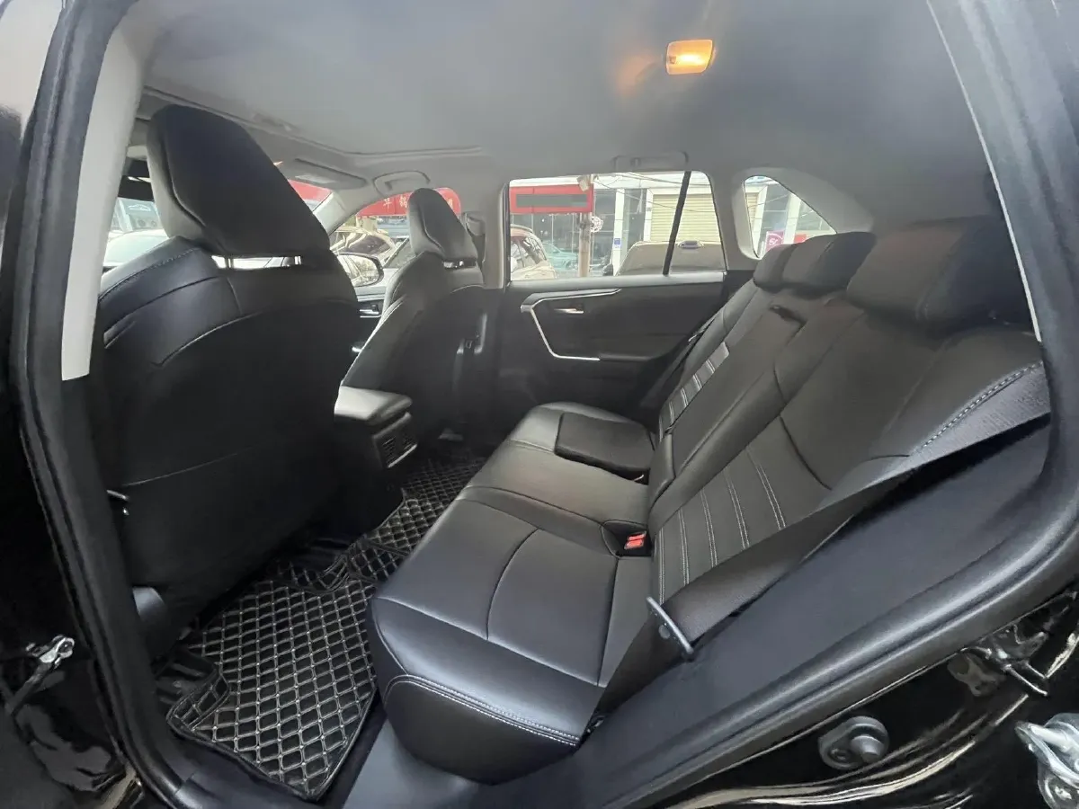 2020 Toyota Wildlander 2.0L 171HP L4 CVT,autocango,china used car exporter,china ev exporter,chinese used car exporter,chinese used ev exporter