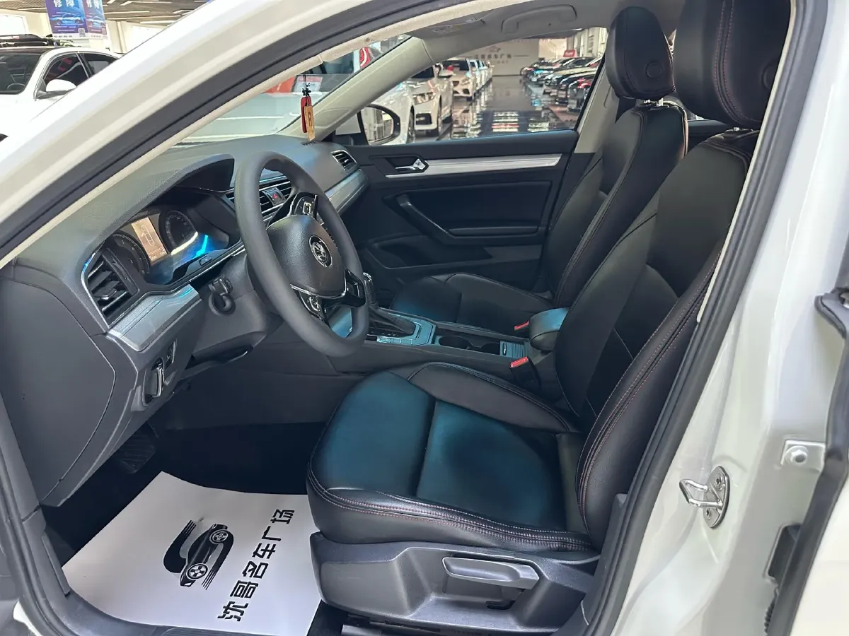 2019 Volkswagen Lamando 1.4T 131HP L4 7DCT,autocango,china used car exporter,china ev exporter,chinese used car exporter,chinese used ev exporter