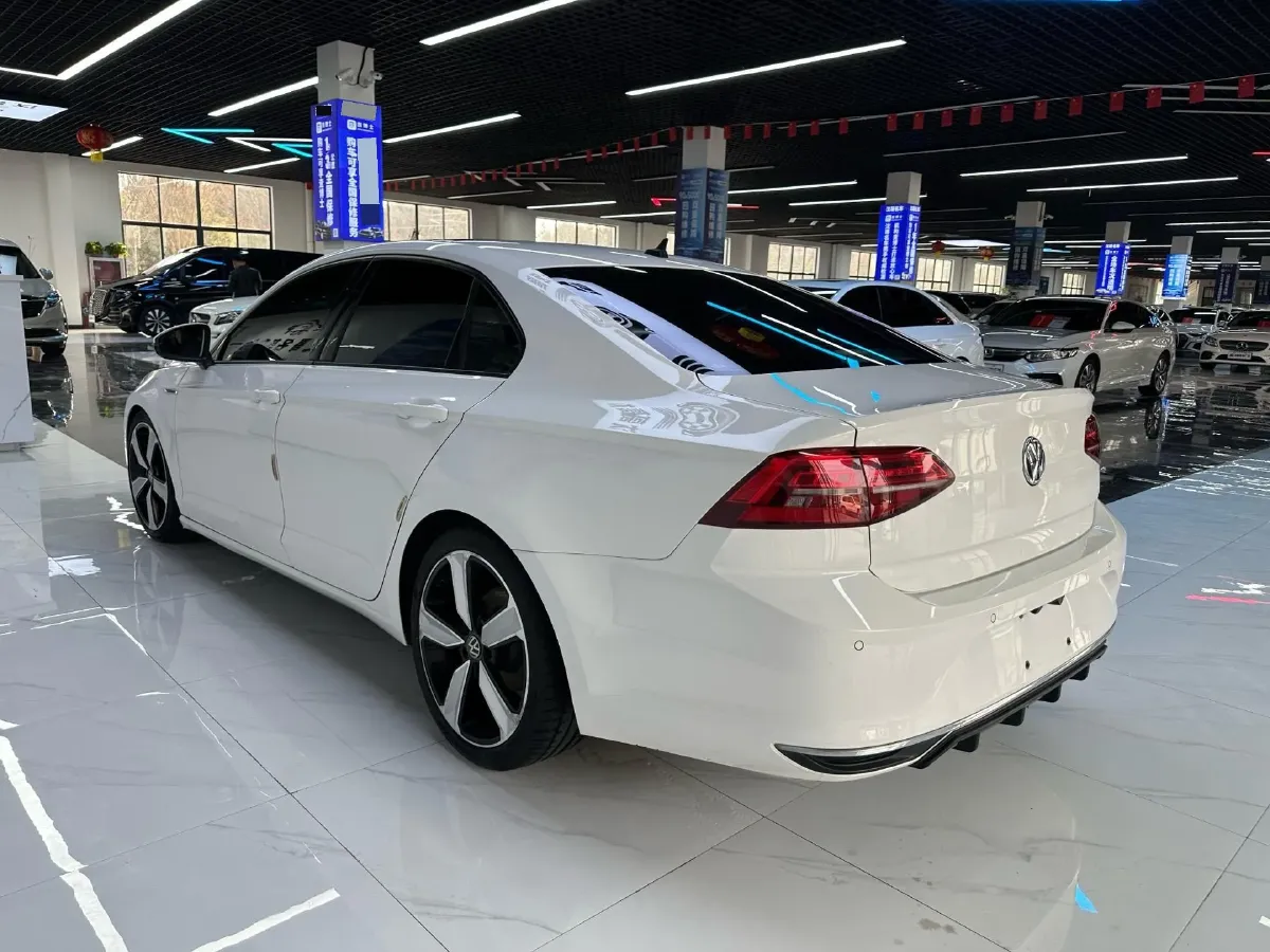 2019 Volkswagen Lamando 1.4T 131HP L4 7DCT,autocango,china used car exporter,china ev exporter,chinese used car exporter,chinese used ev exporter