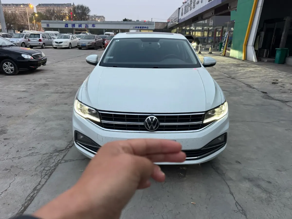 2021 Volkswagen Bora 1.5L 113HP L4 6AT,autocango,china used car exporter,china ev exporter,chinese used car exporter,chinese used ev exporter