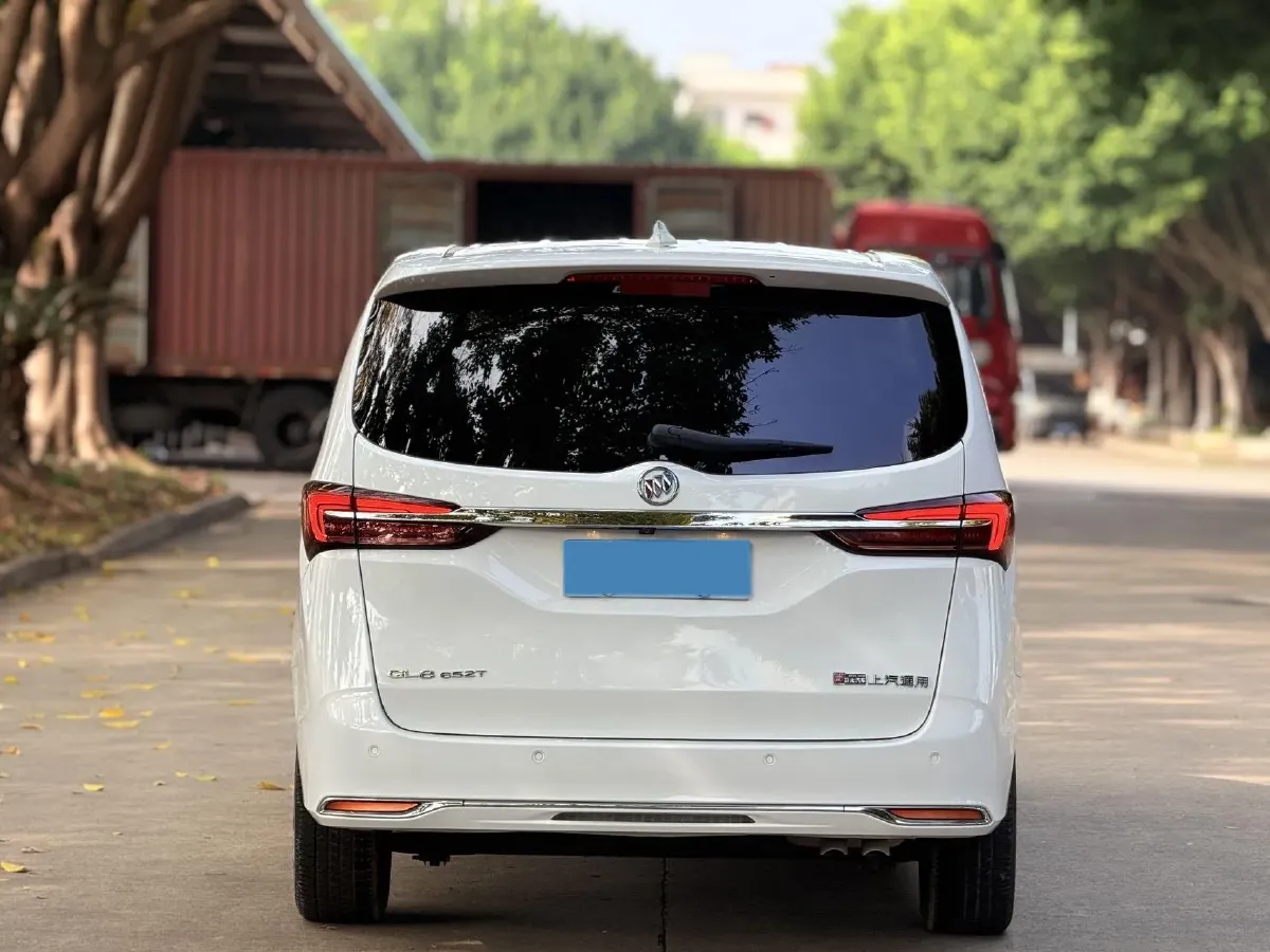 2021 Buick GL8 2.0T 237HP L4 9AT,autocango,china used car exporter,china ev exporter,chinese used car exporter,chinese used ev exporter