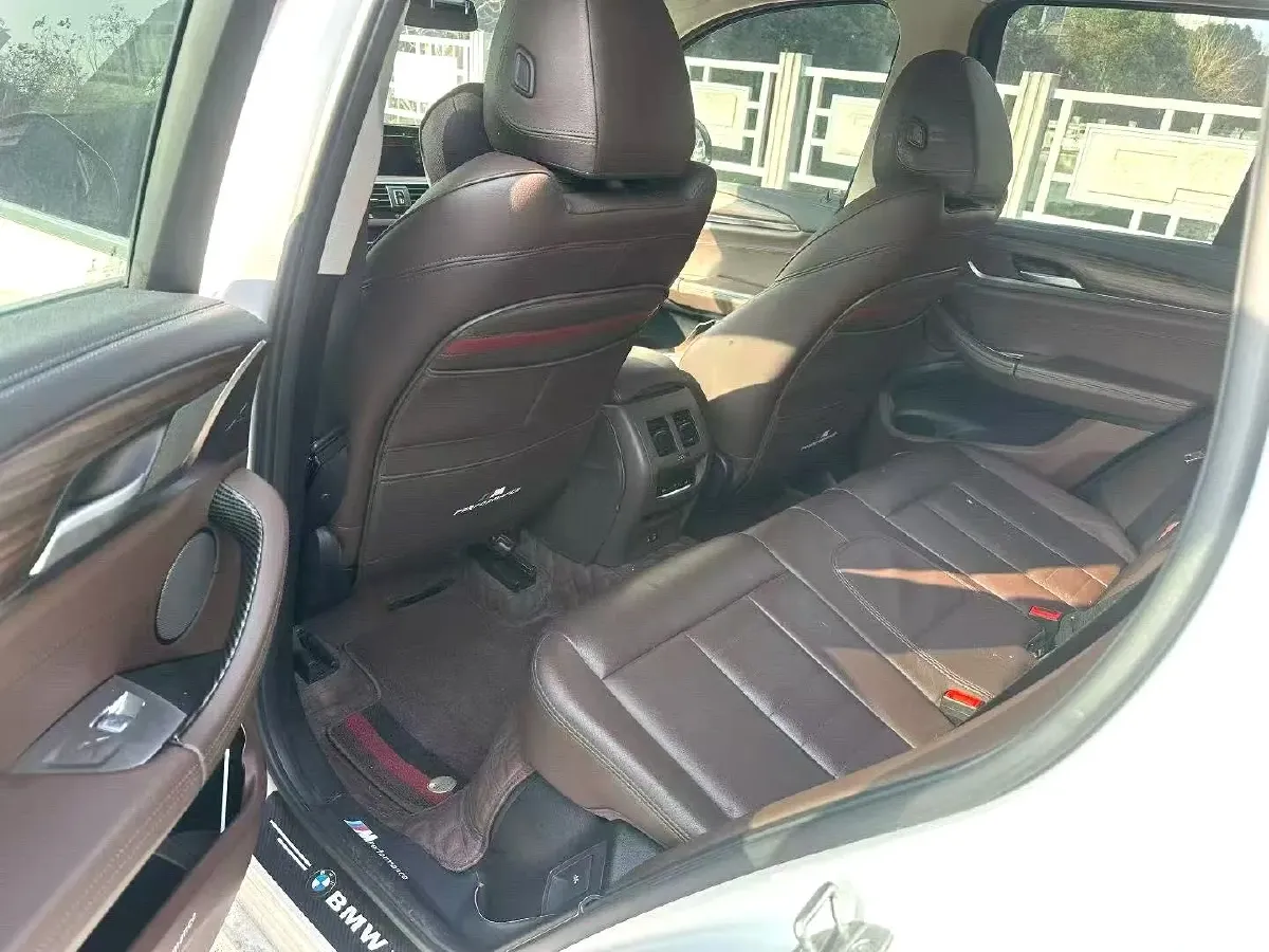 2021 BMW X3 2.0T 224HP L4 8AT,autocango,china used car exporter,china ev exporter,chinese used car exporter,chinese used ev exporter