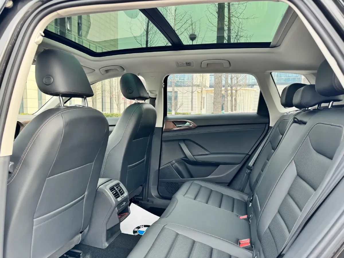 2022 Volkswagen Tharu 1.4T 150HP L4 7DCT,autocango,china used car exporter,china ev exporter,chinese used car exporter,chinese used ev exporter