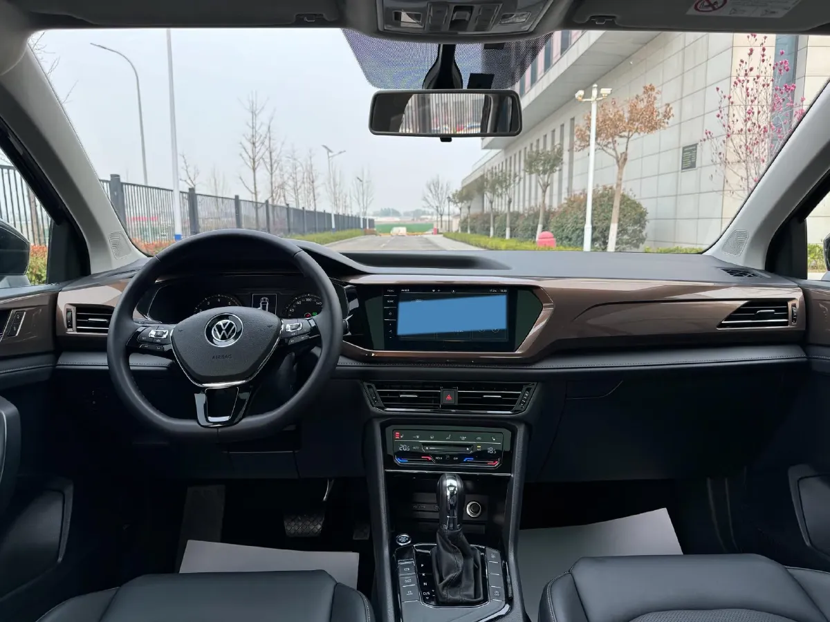 2022 Volkswagen Tharu 1.4T 150HP L4 7DCT,autocango,china used car exporter,china ev exporter,chinese used car exporter,chinese used ev exporter