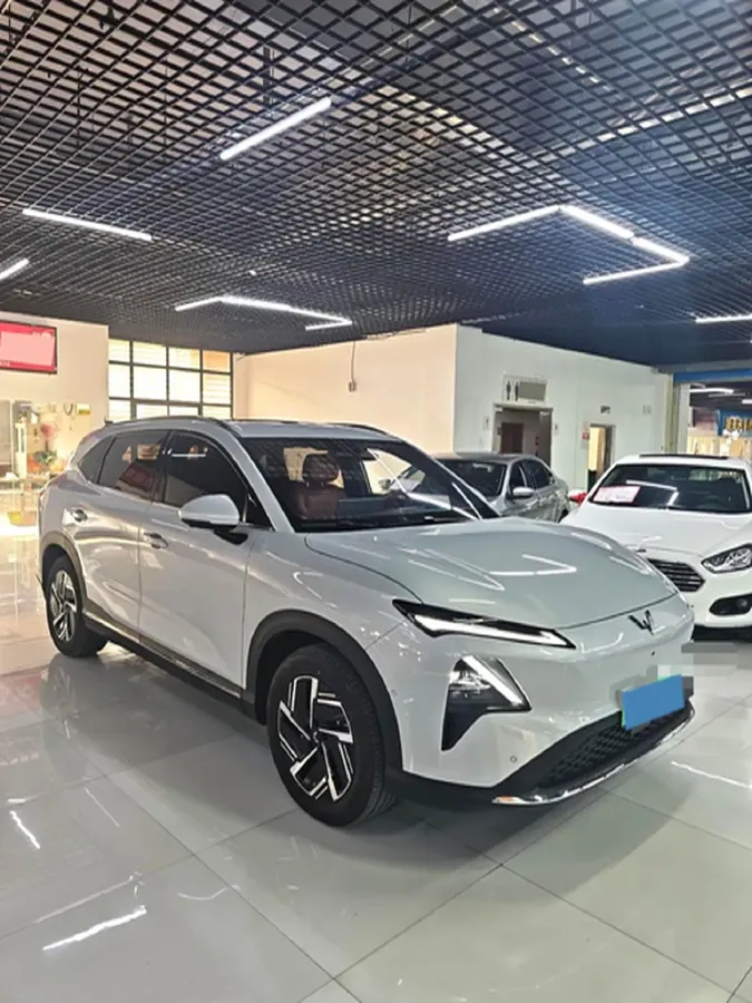 2025 WuLing XingGuangS BEV,autocango,china used car exporter,china ev exporter,chinese used car exporter,chinese used ev exporter