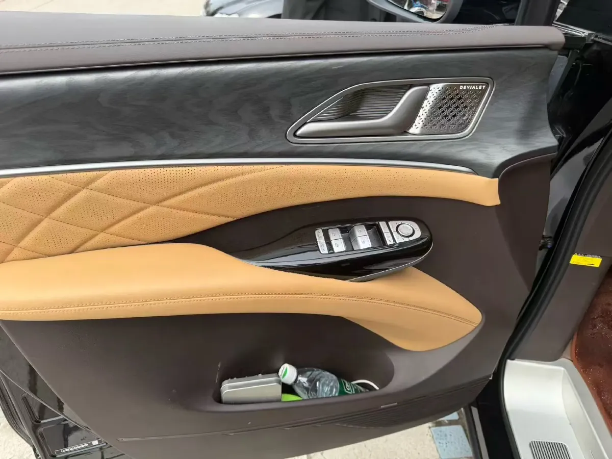 2025 Denza D9 1.5T 156HP L4 E-CVT PHEV 40KWH,autocango,china used car exporter,china ev exporter,chinese used car exporter,chinese used ev exporter