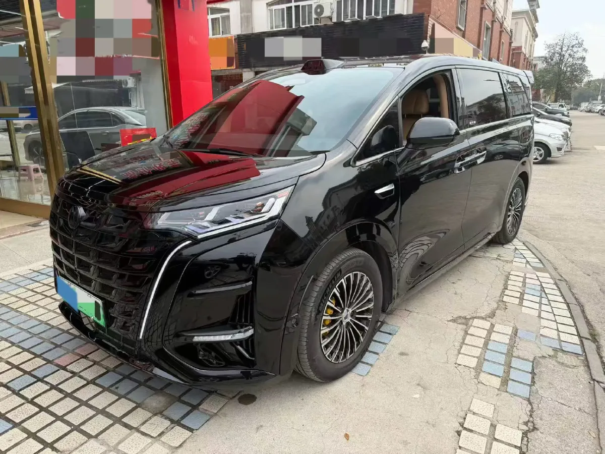 2025 Denza D9 1.5T 156HP L4 E-CVT PHEV 40KWH,autocango,china used car exporter,china ev exporter,chinese used car exporter,chinese used ev exporter